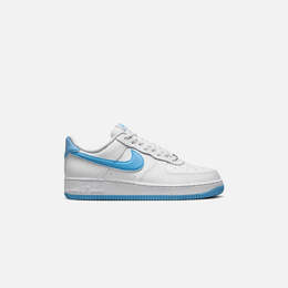 Nike: Белые кроссовки  Air Force 1