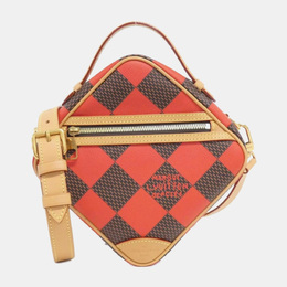 Louis Vuitton: Коричневая сумка 