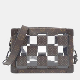 Louis Vuitton: Коричневая сумка 