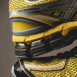 Asics: Жёлтые кроссовки  Gel-Kayano