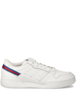 Adidas: Белые кроссовки 