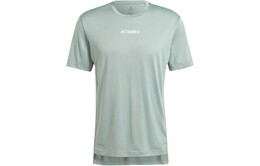 Adidas: Зелёная футболка 