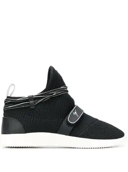 Giuseppe Zanotti Design: Красные кроссовки 