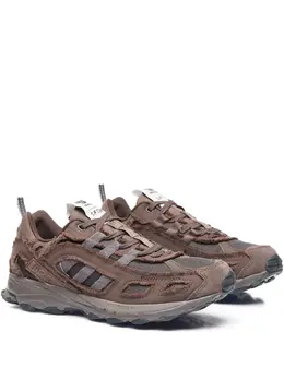 adidas: Коричневые кроссовки  X