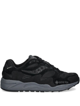 Saucony: Чёрные кроссовки  Shadow