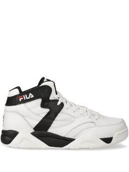 Fila: Белые кроссовки 