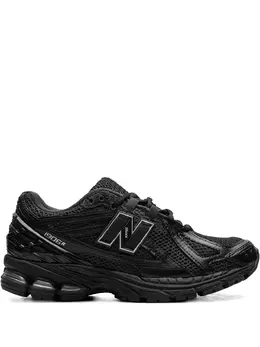 New Balance: Чёрные кроссовки  1906R