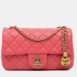 Chanel: Розовая сумка 