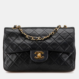 Chanel: Чёрная сумка 