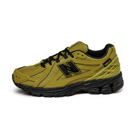 New Balance: Чёрные кроссовки 