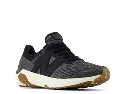 New Balance: Чёрные кроссовки  Fresh Foam