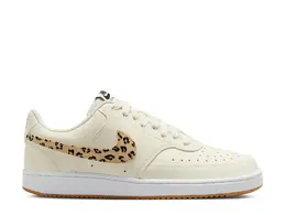 Nike: Бежевые кроссовки  Court Vision Low
