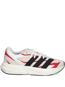 adidas: Белые кроссовки 