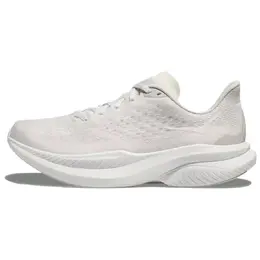 Hoka One One: Белые кроссовки 