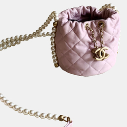 Chanel: Светлая сумка 