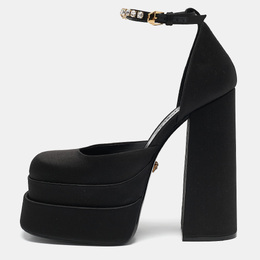 Versace: Чёрные туфли  Medusa