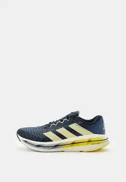 adidas: Серые кроссовки 