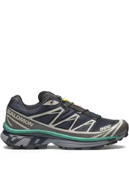 Salomon: Чёрные кроссовки 