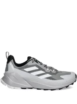 adidas: Кроссовки  Terrex