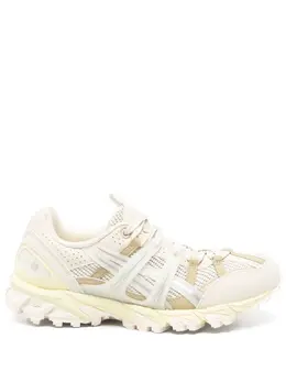 ASICS: Светлые кроссовки  Gel