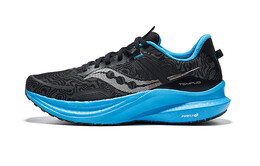 Saucony: Чёрные кроссовки 