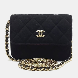 Chanel: Чёрная сумка через плечо 