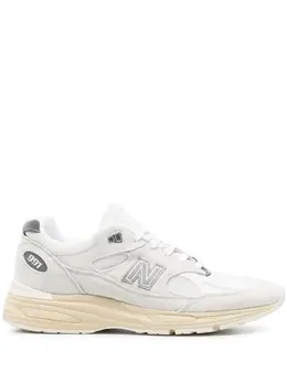 New Balance: Светлые кроссовки 