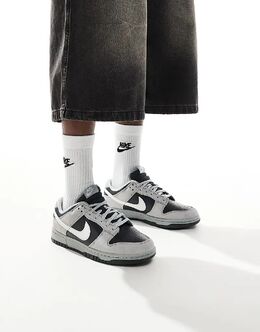 Nike: Серые кроссовки  Dunk Low