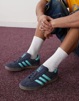 Adidas Originals: Тёмные кроссовки 