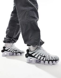 Nike: Белые кроссовки  Shox TL