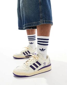 Adidas Originals: Белые кроссовки 
