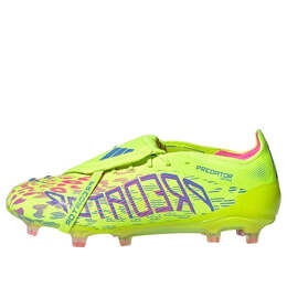 Adidas: Зелёные кроссовки  Predator