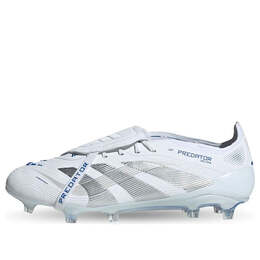 Adidas: Белые кроссовки  Predator