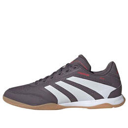Adidas: Серые кроссовки  Predator