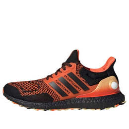 Adidas: Оранжевые кроссовки  UltraBoost