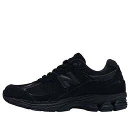 New Balance: Чёрные кроссовки  2002R