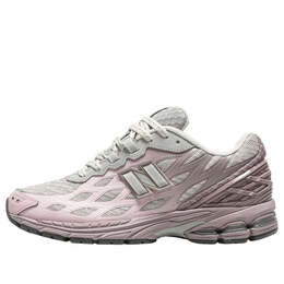 New Balance: Розовые кроссовки 