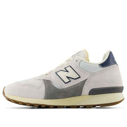 New Balance: Серые кроссовки 