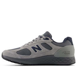 New Balance: Серые кроссовки  Fresh Foam