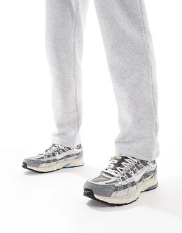 Nike: Серые кроссовки 