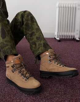 Timberland: Бежевые ботинки 