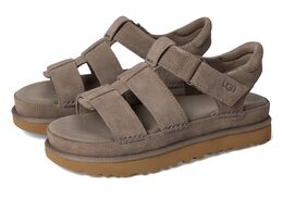 UGG: Сандалии 