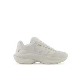 New Balance: Белые кроссовки 