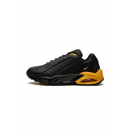 NIKE: Чёрные кроссовки  Air