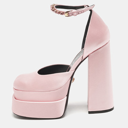 Versace: Светлые туфли 