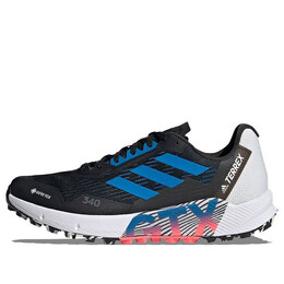 Adidas: Чёрные кроссовки  Terrex