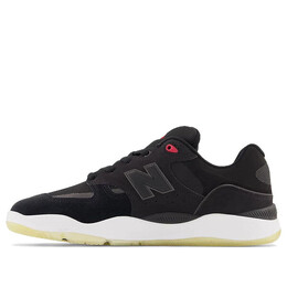 New Balance: Чёрные кроссовки  1010