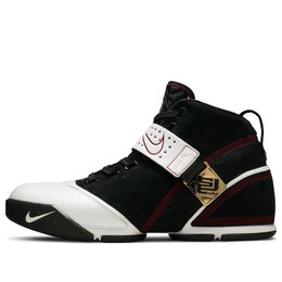 Nike: Чёрные кроссовки  Zoom Lebron 5