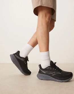 Saucony: Чёрные кроссовки 