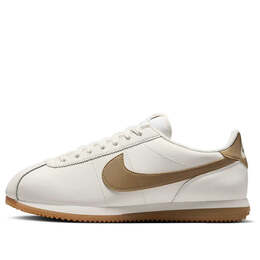 Nike: Бежевые кроссовки  Cortez
